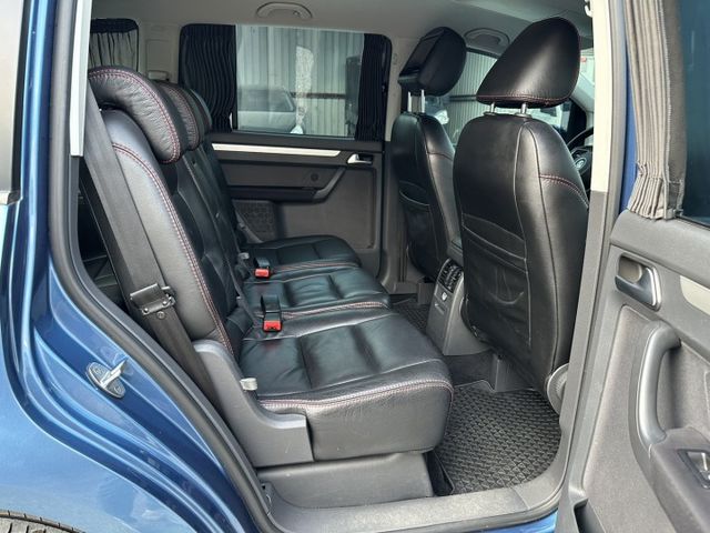 福斯TOURAN 1.6TDI 正7人座 全車原鈑件 升級安卓機  第11張相片