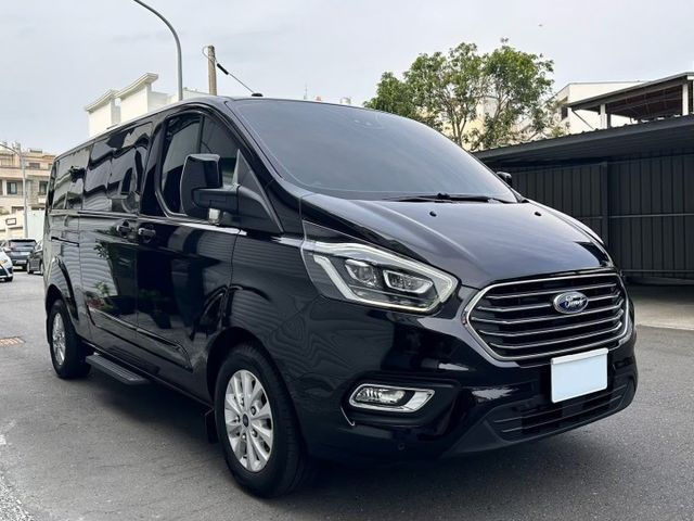 FORD 旅行家2.0柴油 豪華版  第3張相片