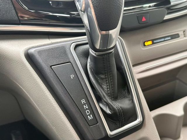 FORD 旅行家2.0柴油 豪華版  第13張相片