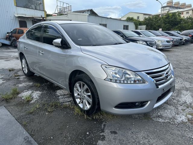 特價出清14年日產SENTRA 1.8 定速 恆溫 升級安卓機  第3張相片