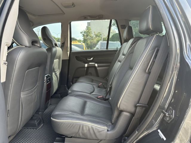 VOLVO XC90 D5總裁版 正7人座 AWD四驅LSUV  第10張相片