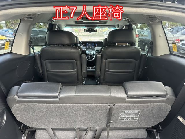 09年僅跑8萬公里 納智捷M7 正7人座最頂級旗艦雙電動側滑門  第11張相片