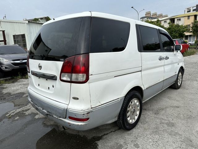 特價出清04年日產QRV 2.0正7人座豪華休旅  第7張相片