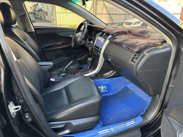 特價出清2011年TOYOTA ALTIS 1.8七速小改款 升級安卓機  第14張相片