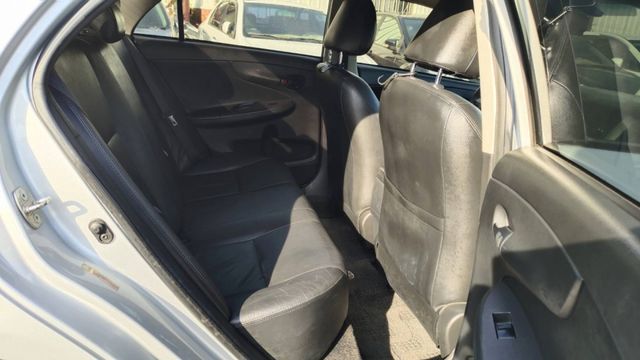 出清特賣~2010年ALTIS 1.8 全車原鈑件  第12張相片