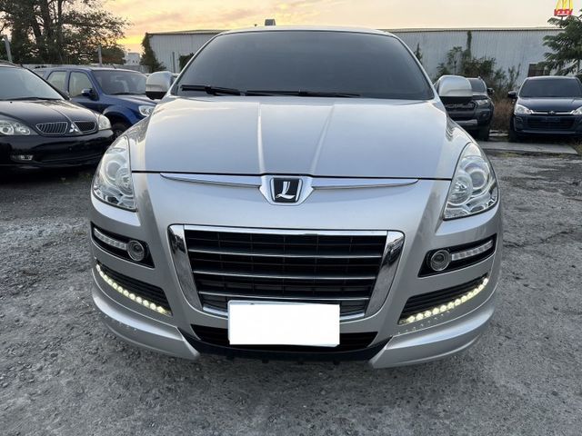 特價出清~13年納智捷U7 2.2T渦輪增壓 還景系統 升級導航 全車原鈑  第2張相片