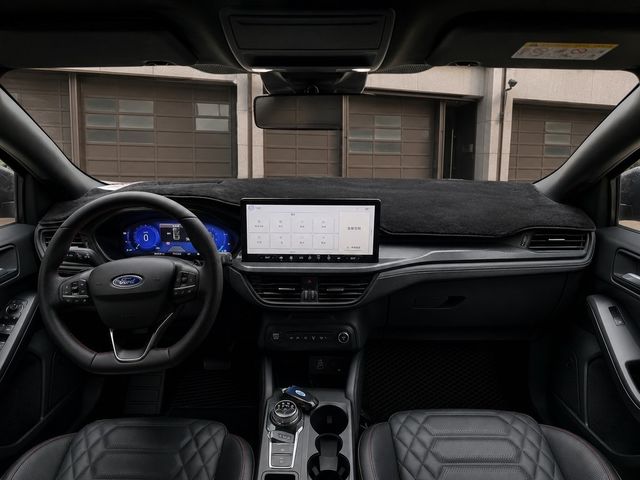 FORD福特 FOCUS WAGON  第5張相片