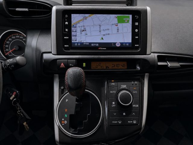 TOYOTA豐田 WISH  第6張相片