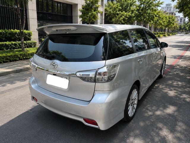 TOYOTA豐田 WISH  第13張相片