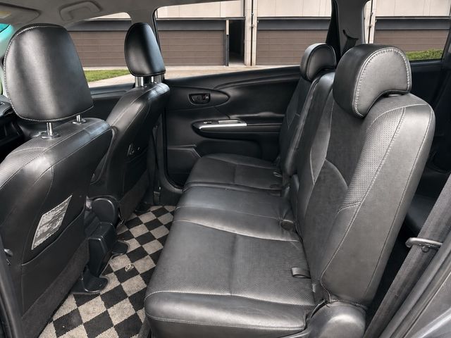 TOYOTA豐田 WISH  第4張相片