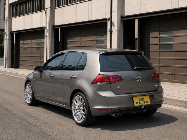 VOLKSWAGEN福斯 GOLF  第8張相片