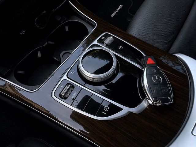 M-BENZ賓士 C300  第7張相片