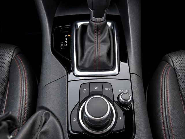MAZDA馬自達 MAZDA 3  第7張相片