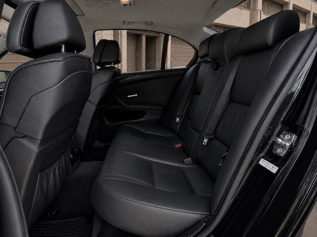 BMW寶馬 523  第5張相片
