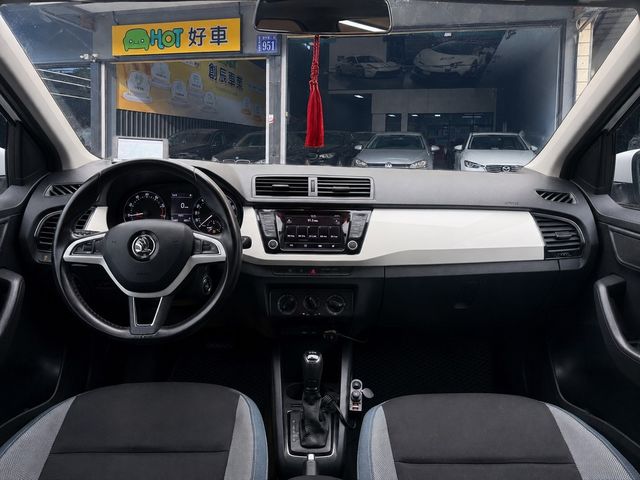 SKODA司科達 FABIA  第2張相片
