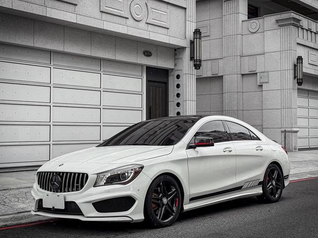 M-BENZ賓士 CLA250  第1張相片