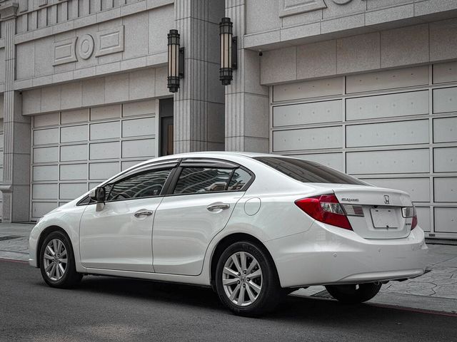 HONDA本田 CIVIC  第2張相片