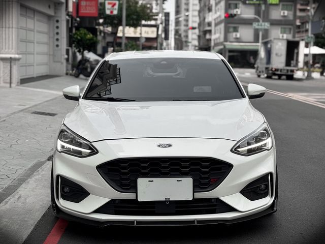 FORD福特 FOCUS ST  第4張相片