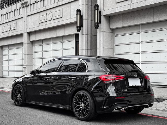 M-BENZ賓士 A250  第3張相片