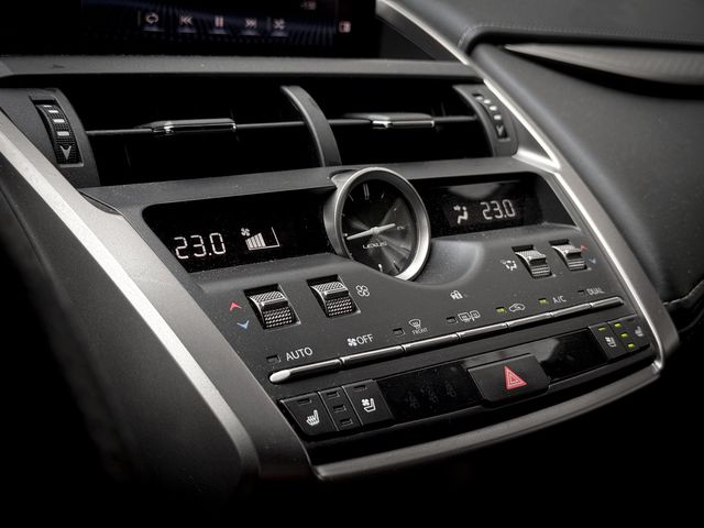 LEXUS凌志 NX300  第19張相片