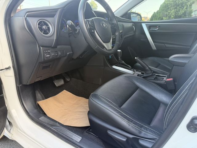 TOYOTA豐田 ALTIS  第5張相片