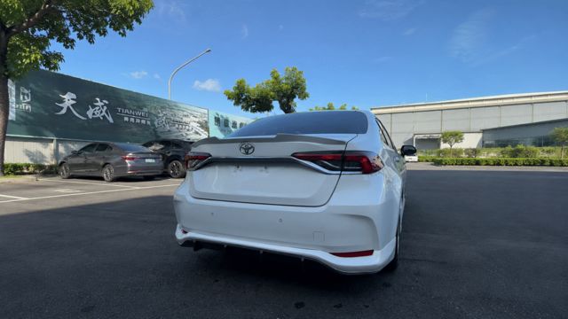 TOYOTA豐田 ALTIS  第2張相片