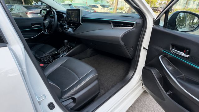 TOYOTA豐田 ALTIS  第7張相片