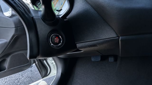 TOYOTA豐田 ALTIS  第9張相片