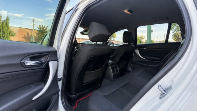 BMW寶馬 118I  第8張相片