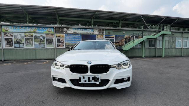 BMW寶馬 318I  第3張相片