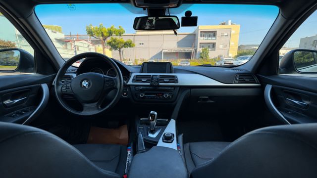 BMW寶馬 316I  第6張相片