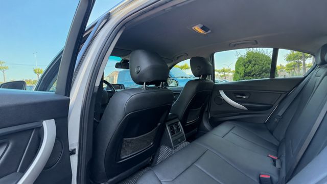 BMW寶馬 316I  第8張相片