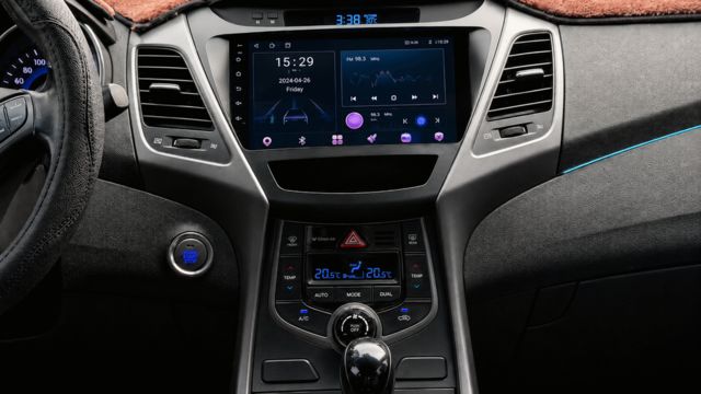 HYUNDAI現代 ELANTRA  第6張相片