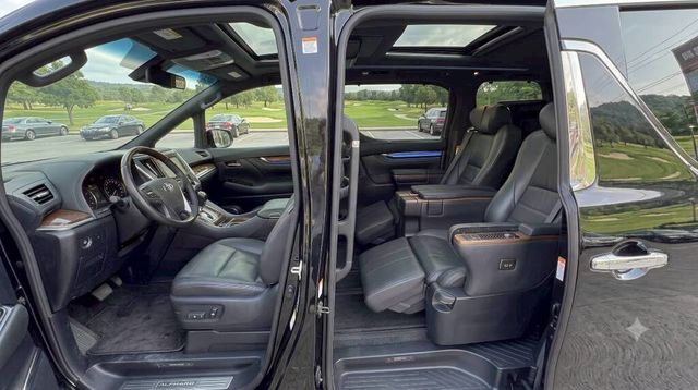 TOYOTA豐田 ALPHARD  第8張相片