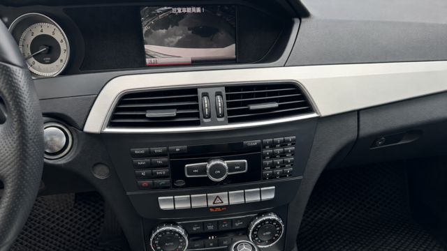 M-BENZ賓士 C250  第9張相片