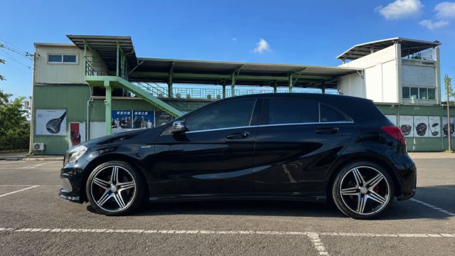 M-BENZ賓士 A250  第4張相片