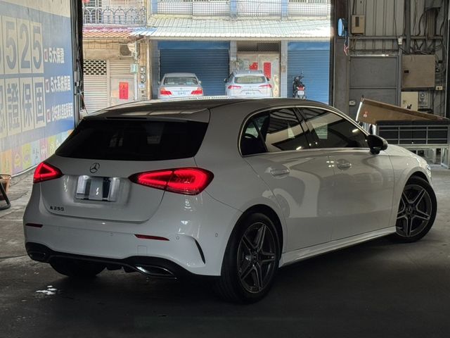 M-BENZ賓士 A250  第9張相片