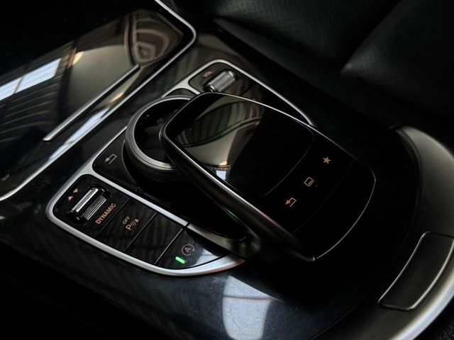 M-BENZ賓士 C250  第5張相片