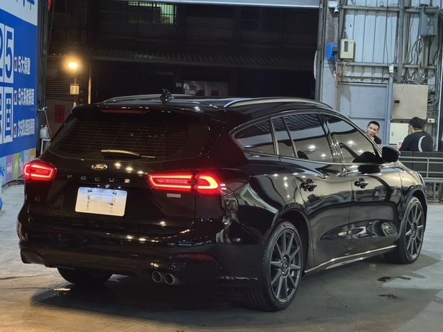 FORD福特 FOCUS WAGON  第11張相片