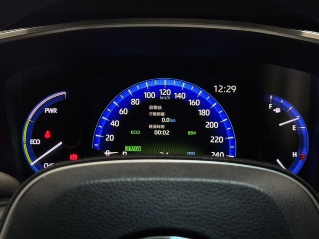 TOYOTA豐田 COROLLA ALTIS HYBRID  第6張相片