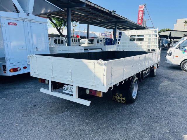 正2018年 HINO 車斗超長14尺 稀有自排 左右盲點影像 輕油電 提升馬力更省油  第3張相片