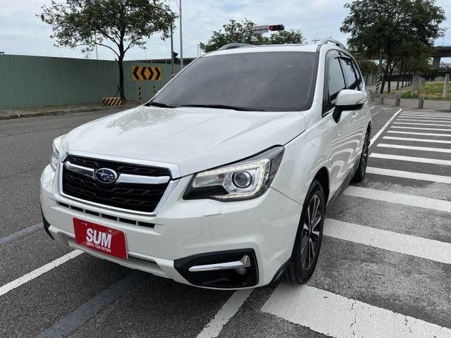 【2.0 i-P 新車114萬】原鈑認證車 里程保證 四輪傳動 全景 盲點 小改款LED主動轉向頭燈 電尾門 CP值超高  第3張相片