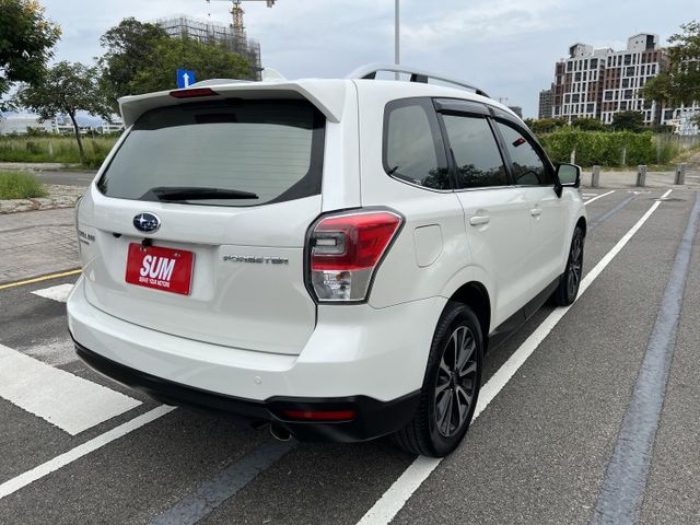 【2.0 i-P 新車114萬】原鈑認證車 里程保證 四輪傳動 全景 盲點 小改款LED主動轉向頭燈 電尾門 CP值超高  第5張相片