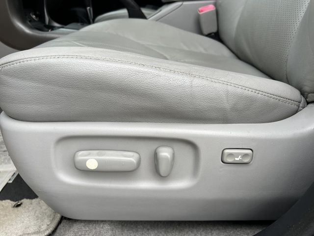 【特價】最頂級2.4 G版尊貴型 循跡 天窗 電熱椅 六安 原鈑件認證車 低里程 日本原裝進口 大滿配 預約下訂送安卓機  第18張相片