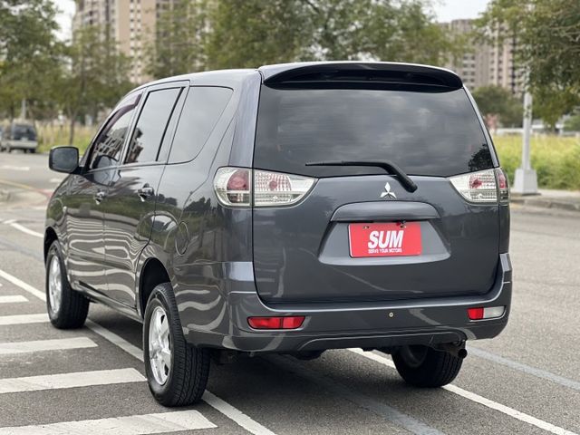 【原版件x認證車】自排精緻型 中央冷氣 在地一手美車 保養確實 無待修 超越同齡車的車況 首次預約賞車下訂送全新安卓機  第4張相片