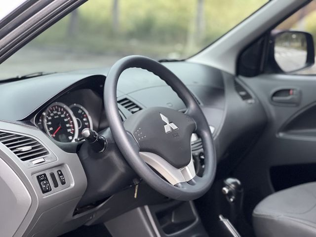 【原版件x認證車】自排精緻型 中央冷氣 在地一手美車 保養確實 無待修 超越同齡車的車況 首次預約賞車下訂送全新安卓機  第15張相片