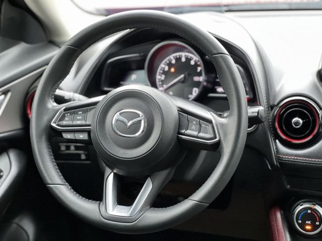 【原版件x認證車】頂級型 LED頭尾燈 iKEY 盲點 18吋鋁圈 抬頭顯示 原廠導航 紅黑內裝 進口代步小車首選有保固  第12張相片