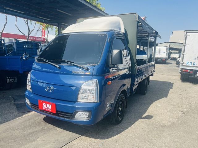 正2022年 小霸王 自排 皮椅 一手車僅跑一萬!  第2張相片