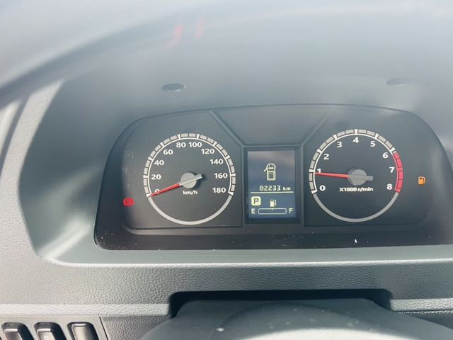 正2019年 得利卡 框式 貨斗自排 多功能方向盤 定速 皮椅 一手車僅跑8萬多!  第5張相片