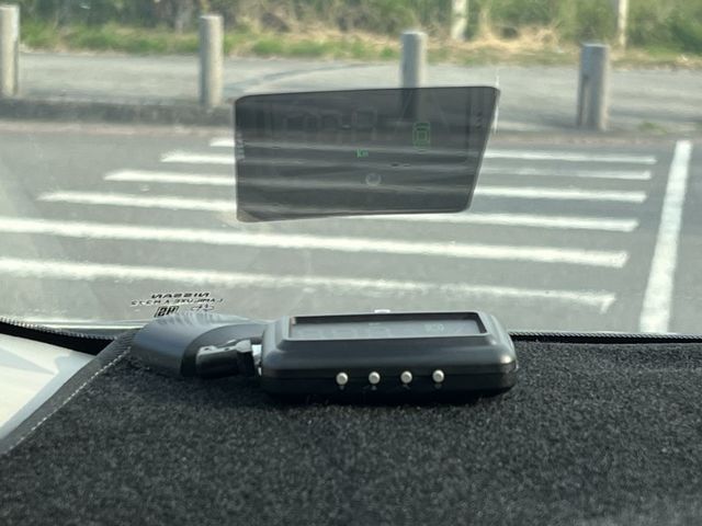 【原版件x認證車】豪華影音版 iKEY 恆溫 安卓機 近期更換全新KBY避震器+底盤耗材+四條馬牌輪胎 車況真的沒話講  第14張相片